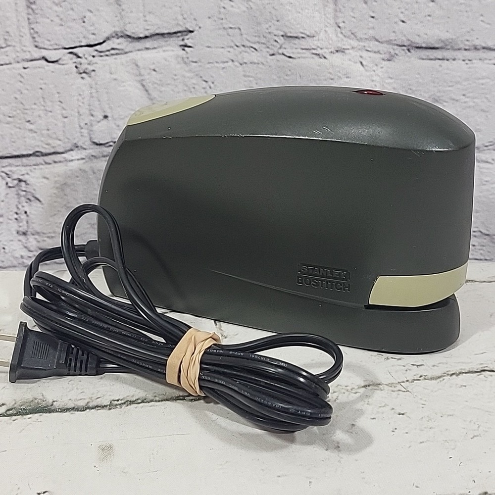 Stanley Bostitch Electric Desktop Stapler # 02210